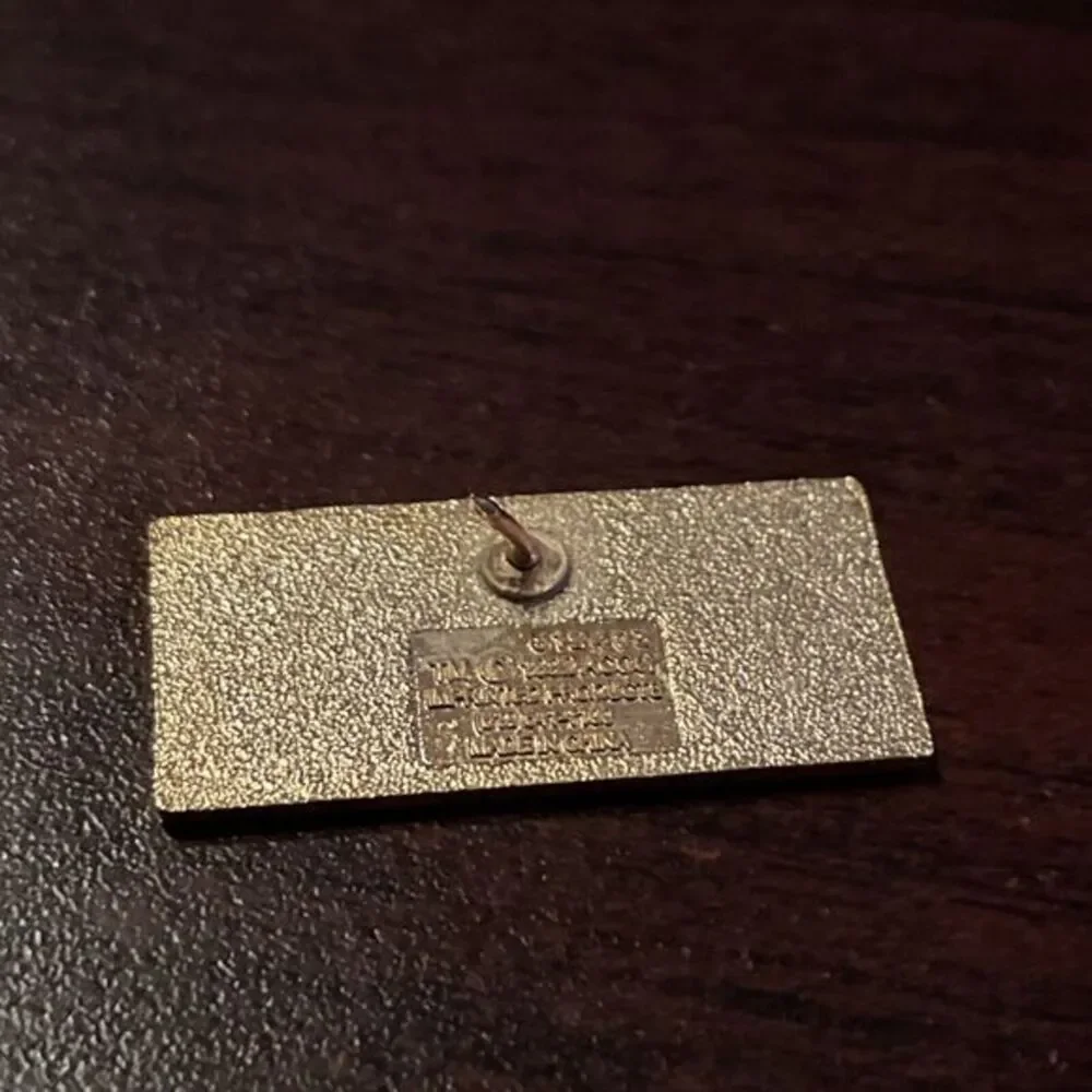 1996 Atlanta‎ Olympics Summer Games Admit One Ticket Lapel Hat Pin